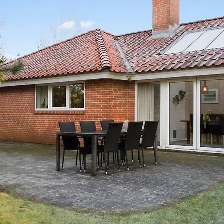 Prázdninový dům In With Sauna *