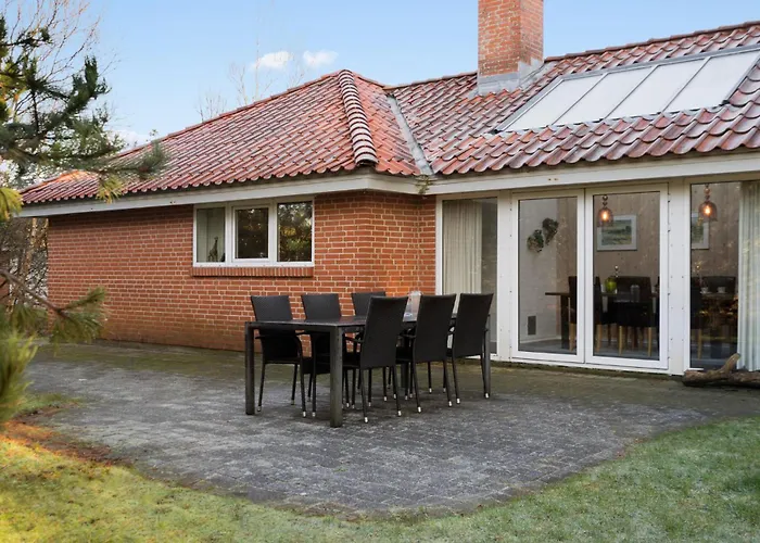 Feriehus In With Sauna *